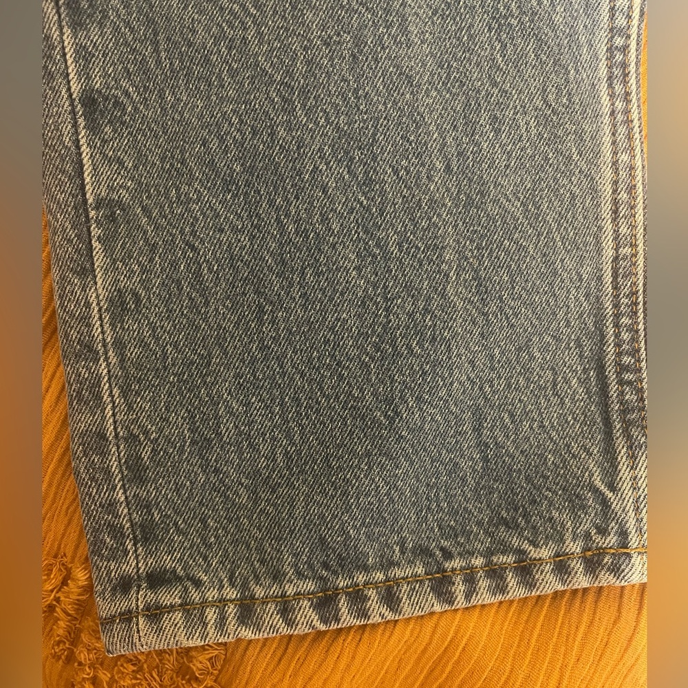 RE/DONE  70s Straight DARING INDIGO W/Rips - Picture 7 of 11